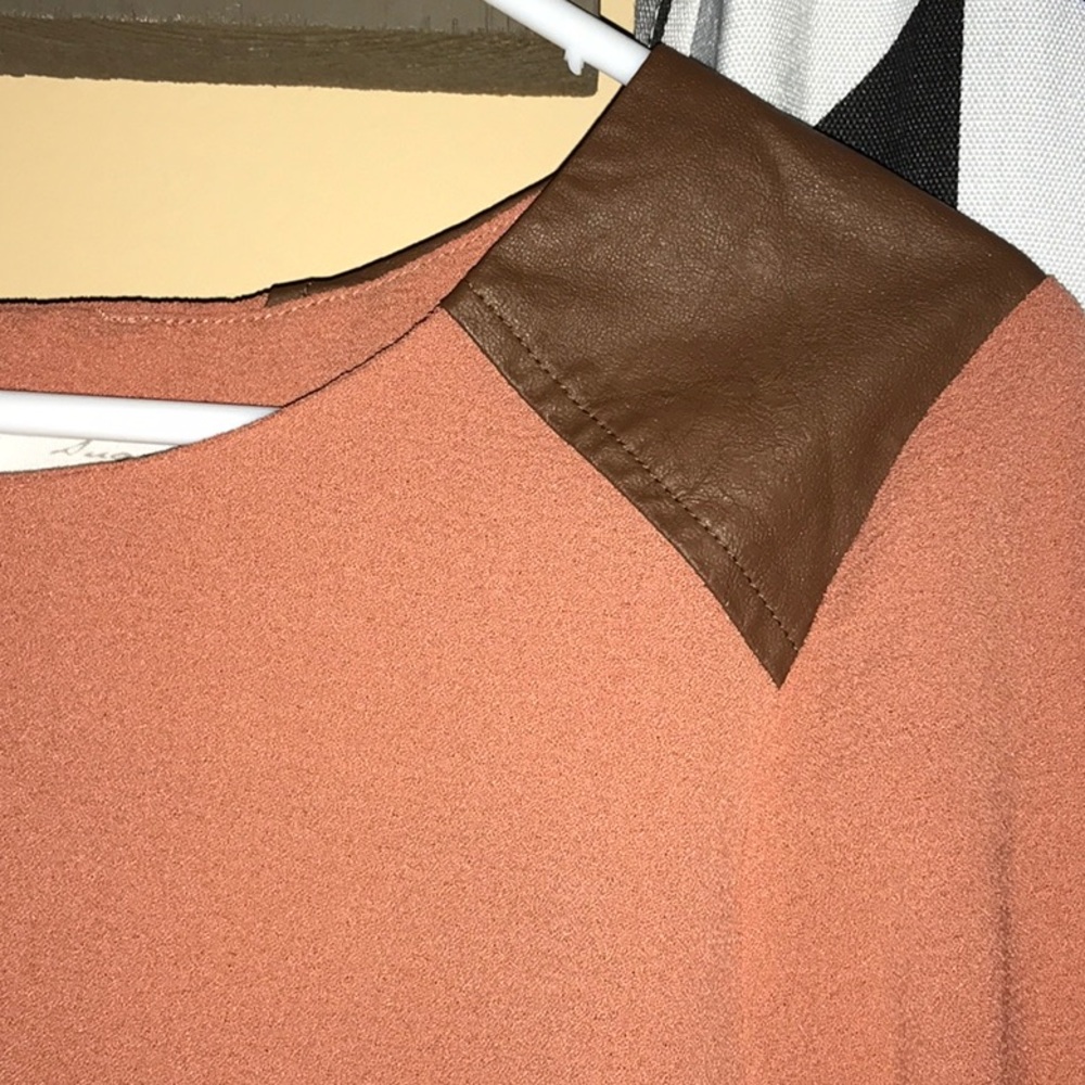 Shirt - Picture 2 of 3